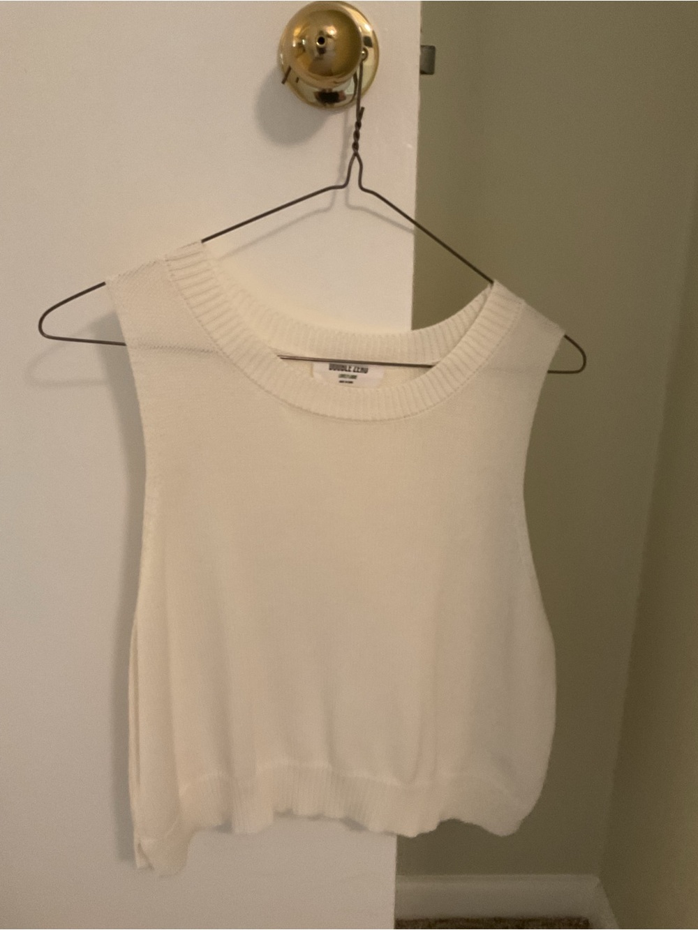 Double Zero Ivory Sleeveless Knit Tank size large